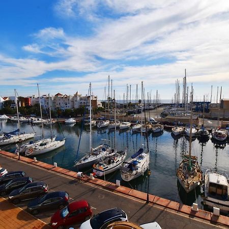 Expoholidays - Vistas Al Puerto Deportivo Galera Almerimar Buitenkant foto